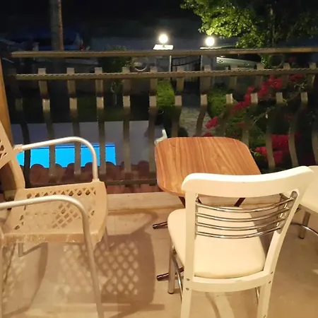 Apart Hayat Apartamento